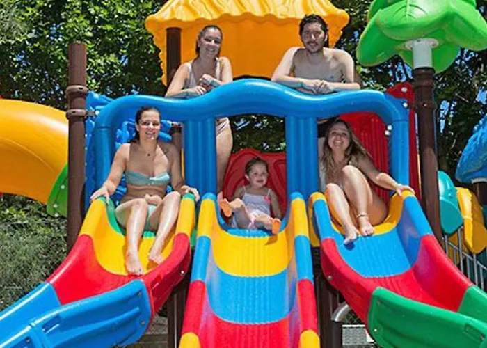 Mobil Confortable - 4 Pers. - Api-1-52-2163 Camping